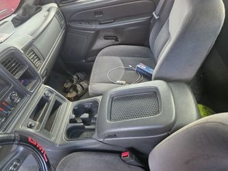 99-06 Gmc/silverado Center Console