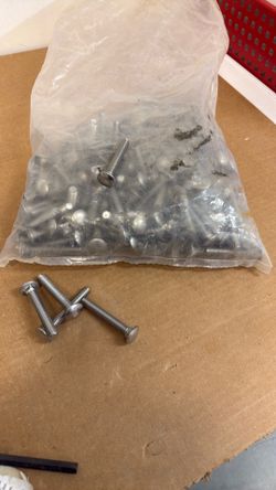 Carriage Bolts