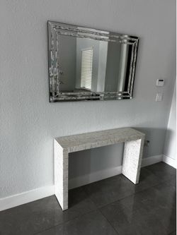 Entrance table and wall mirror