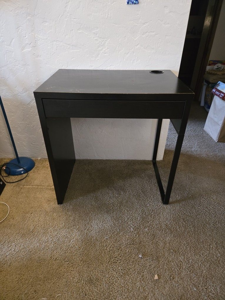 Small Desk