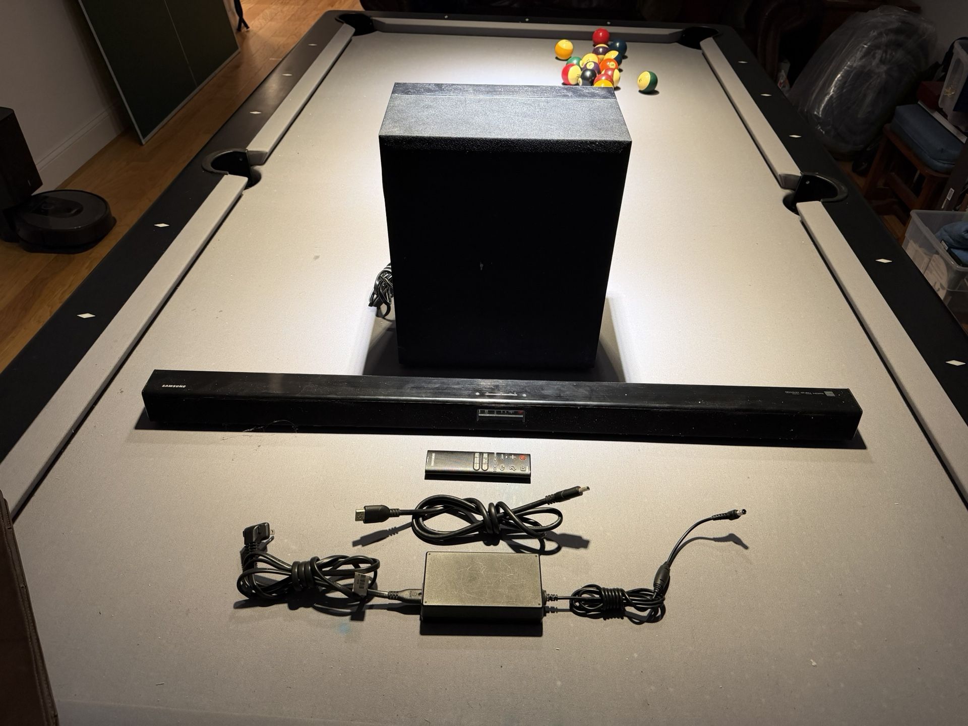 Samsung Soundbar and Subwoofer