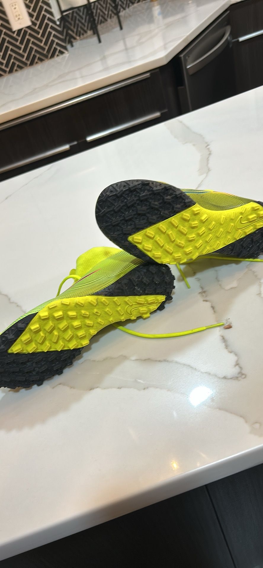 Nike MDS002 Indoor cleats