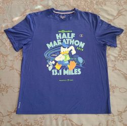Champion RunDisney Walt Disney World 2018 Half Marathon Tee Shirt Men's XL