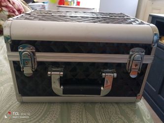 Makeup case