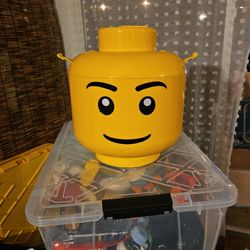Lego Head Almacen