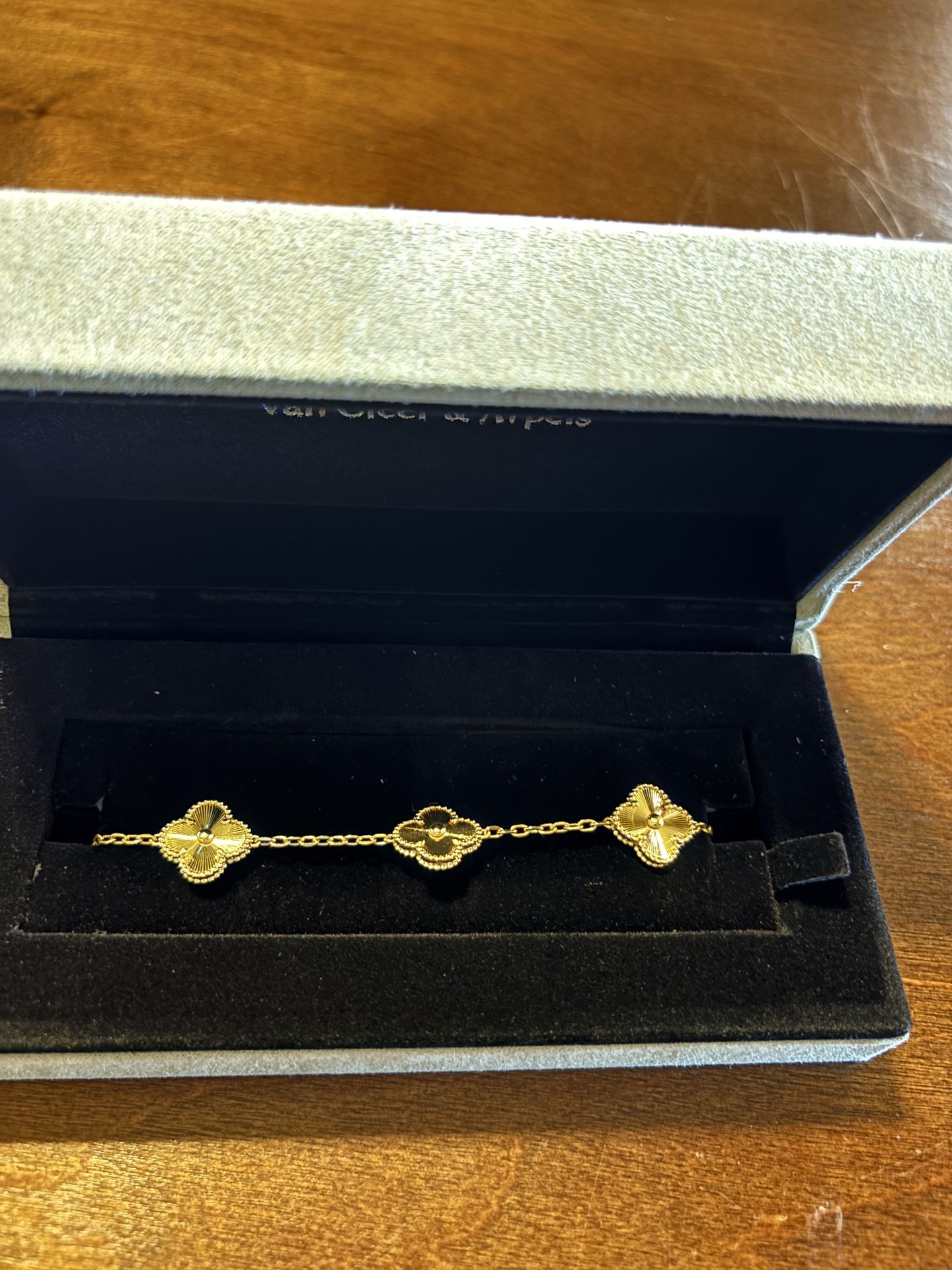 Gold Van Cleef Four-leaf Clover Bracelet