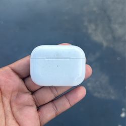 Air Pods Pro Charging Case 