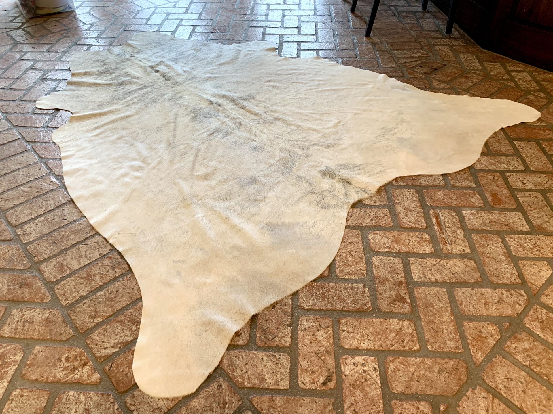 Authentic Brazilian Cowhide Rug - Off-White