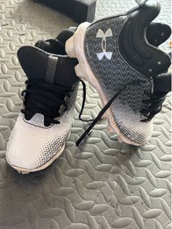 Boy’s football cleats
