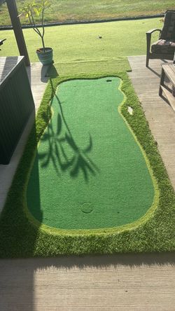 Portable Putting Green