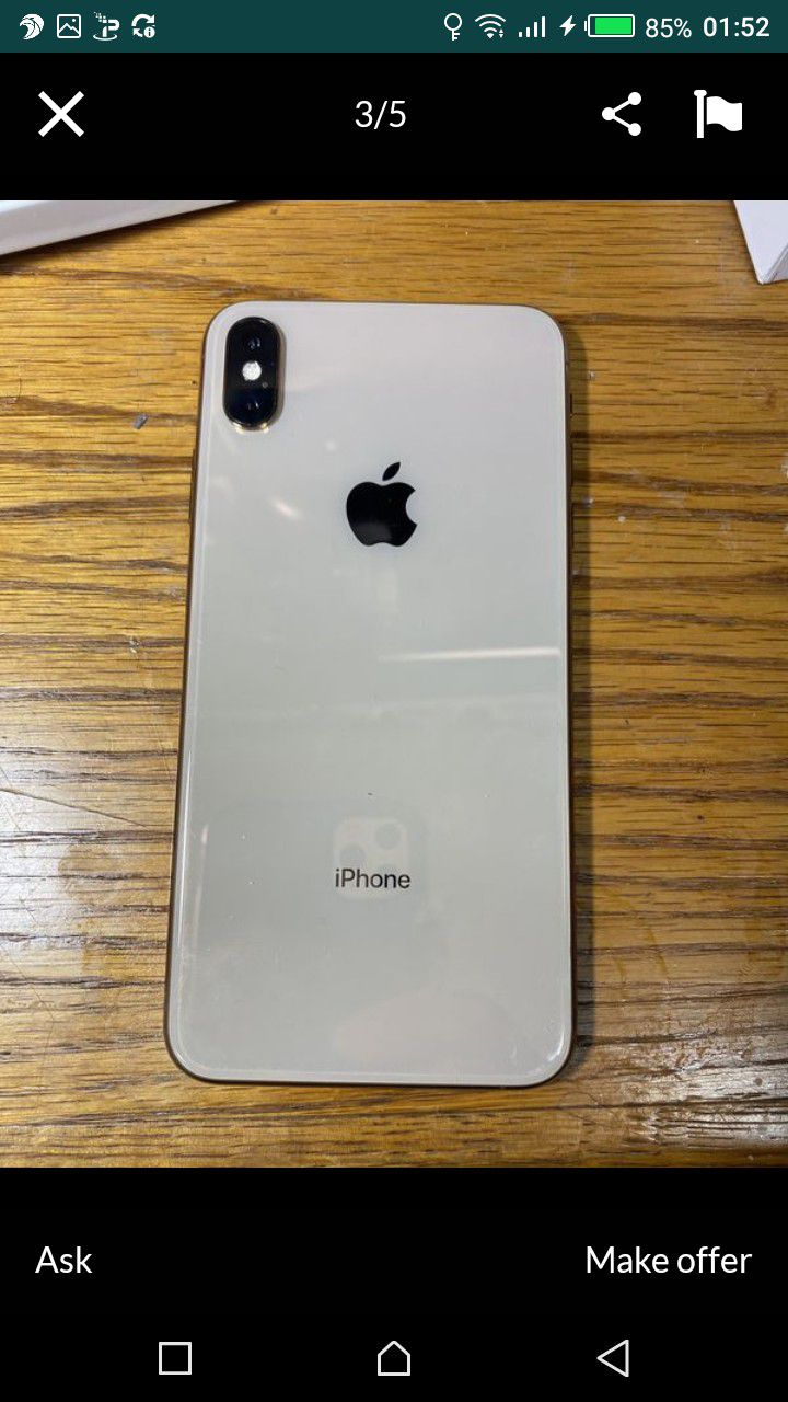 iPhone XS Max 256GB Factory Unlocked .All Carrier