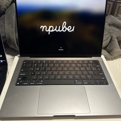 MacBook Pro M3 14inch