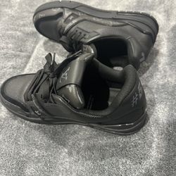 Authentic Louis Vuitton Trainer Sneakers 