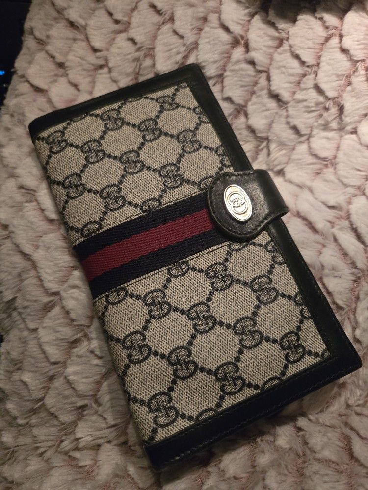 Large Sherry Line Supreme Tri-fold wallet Navy