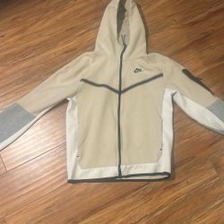 Dark Heather Gray Nike Sportswear Tech Fleece