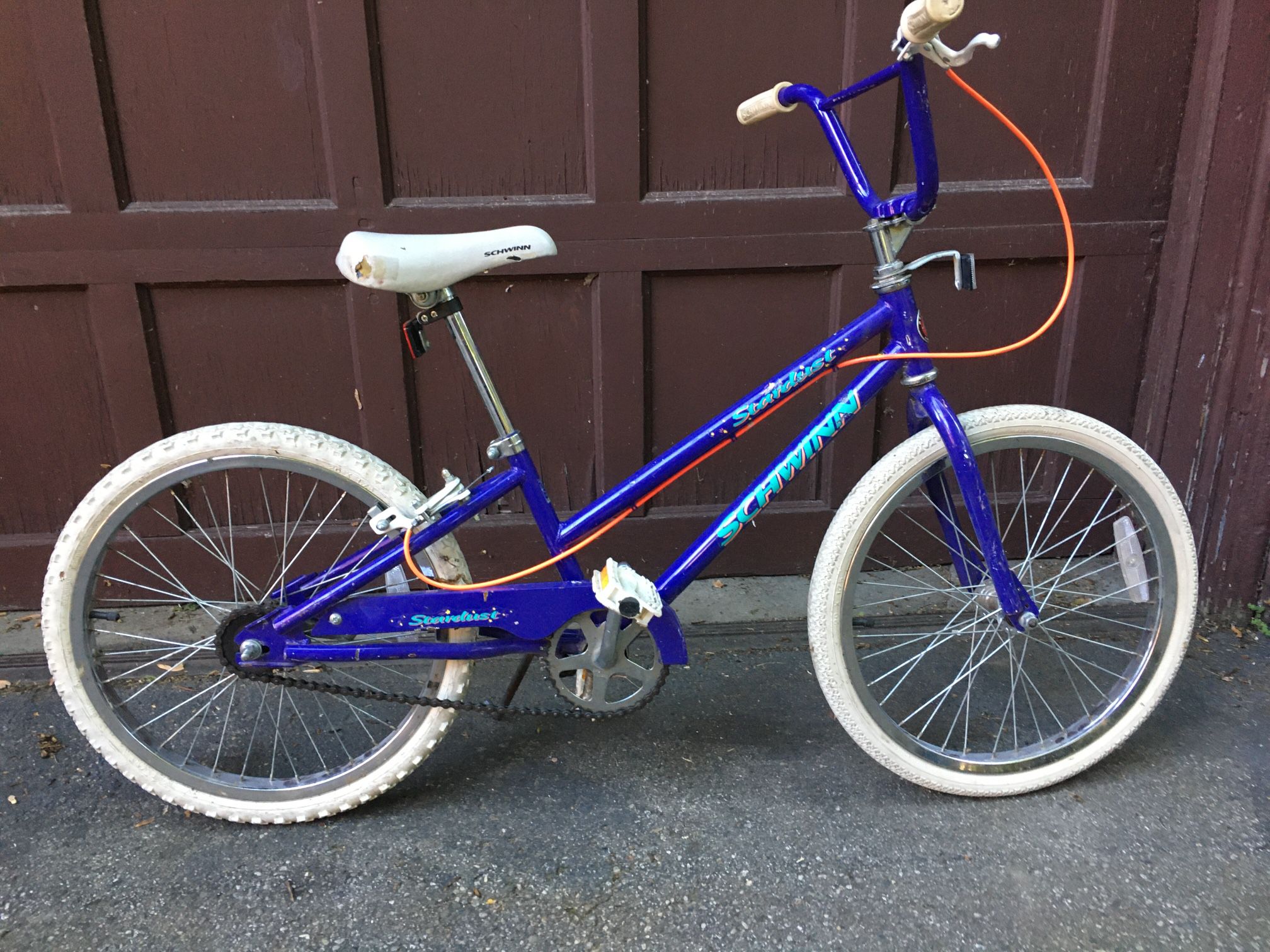 20” Girls Schwinn Stardust bicycle