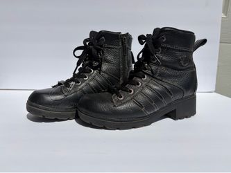 Woman’s Harley Davidson Tamia Black Leather Moto Boots