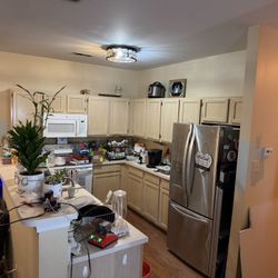 Kitchen Cabinets 