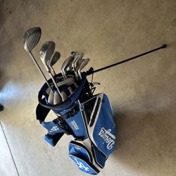 Golf Clubs For Sale !/ Need Them Gone ASAP