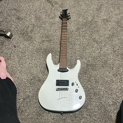 Mitchell MD200 Electric Guitar