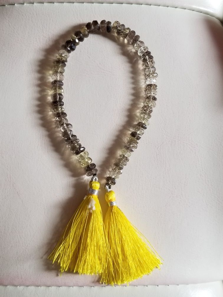 Bear quartz beads