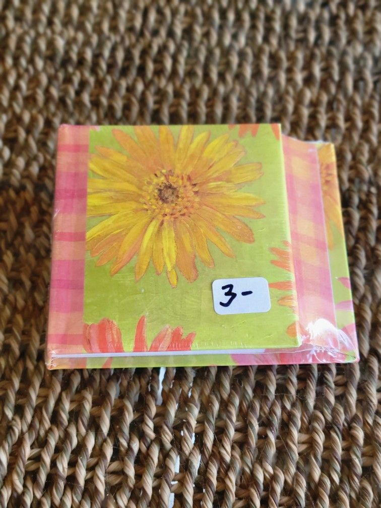 Studio 18 Small Writing Tablet