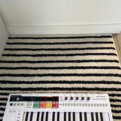 Arturia KeyStep Pro MIDI Controller & Sequencer - Great Condition