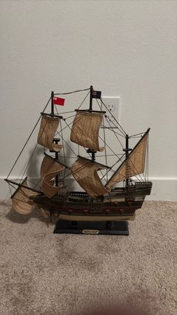 Mayflower Tall Ship Decorative Model