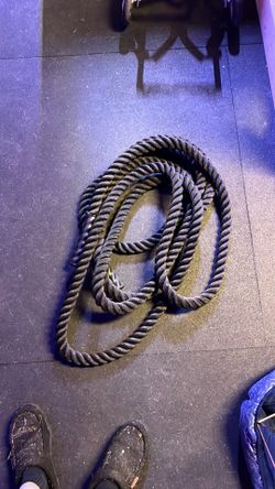 REP fitness battle rope