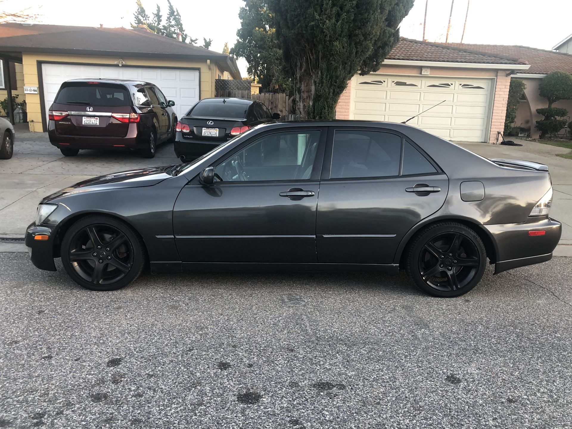 2002 Lexus IS 300