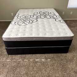 Full Size Mattress Pillow Top 12” Thick.    All Sizes Available.     Delivery Available.     Same Day Delivery 