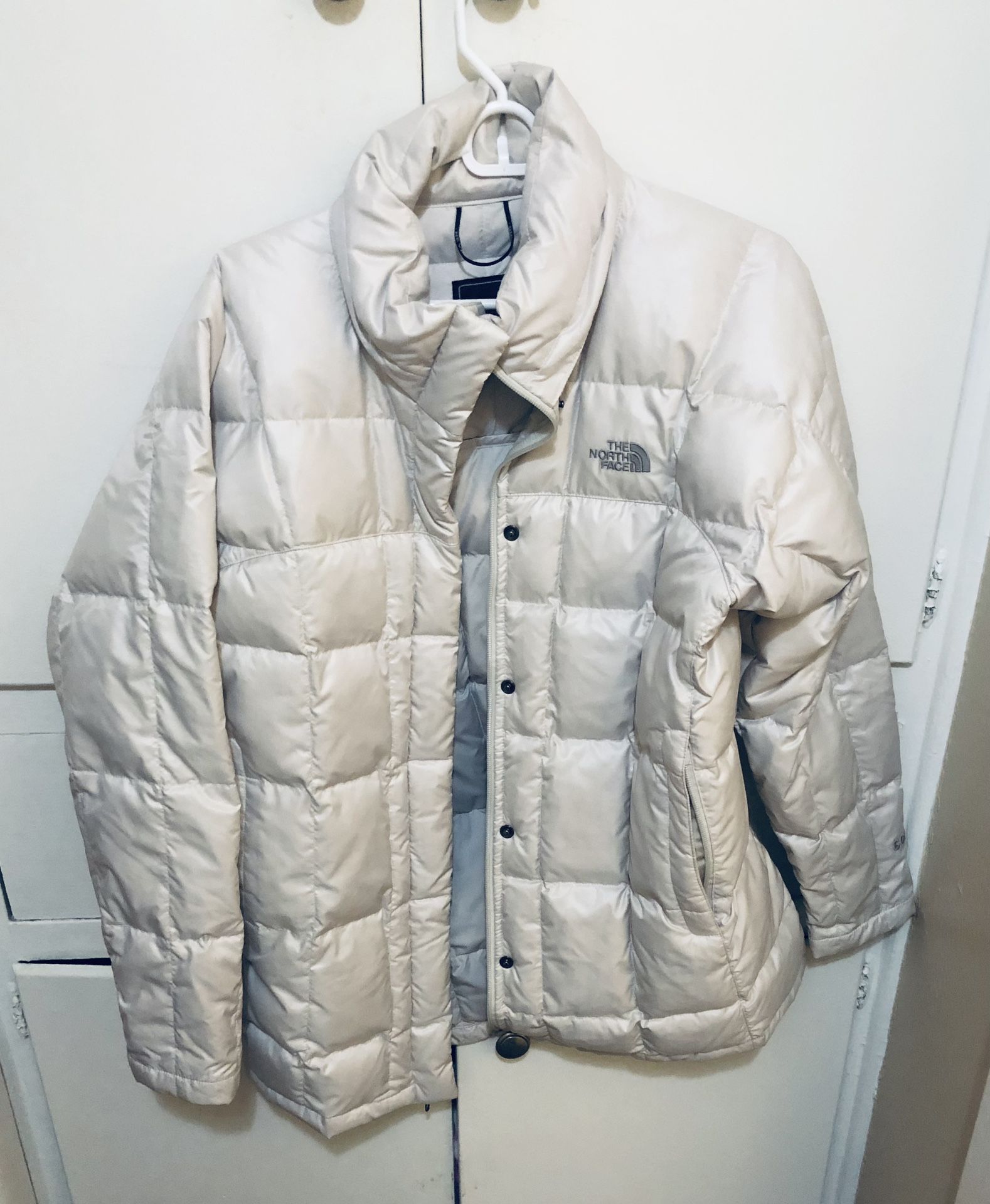 The North Face Womens Size Medium Puffer Jacket 