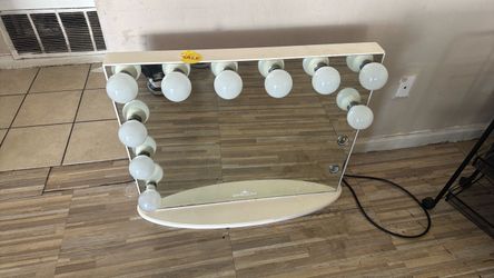 White, Vanity
