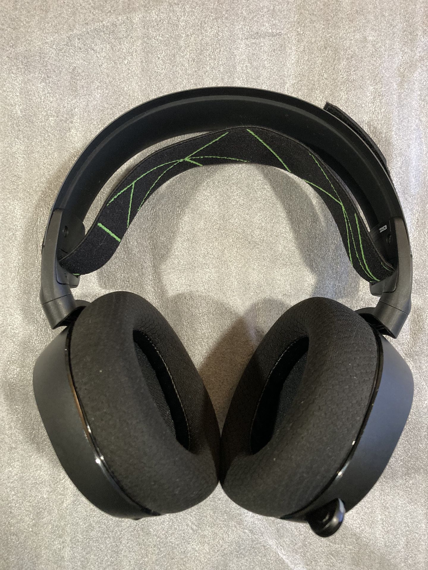 SteelSeries Arctis 9X Wireless Headset – Xbox X|S & One