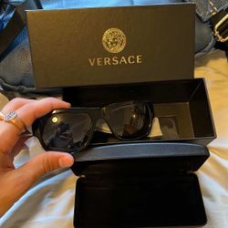 Men’s Medusa Versace Black And Gold