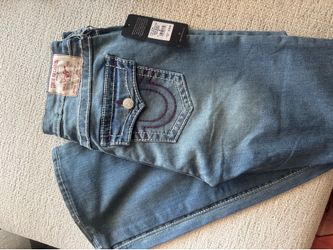 TRUE RELIGION WOMEN JEANS SIZE 29