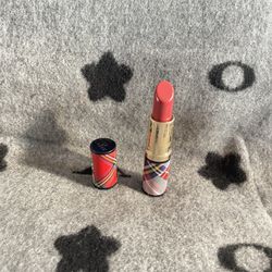 Estée Lauder limited edition lipstick