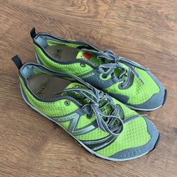 New balance minimus wt20gg2 Green Light Weight Casual Running Shoe Size 6.5 