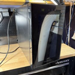 Frigidaire Wine Cooler 