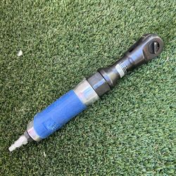 New Campbell Hausfeld 3/8" Air Ratchet Pneumatic Socket Wrench TL1001 - Picture 2 of 12 New Campbell Hausfeld 3/8" Air Ratchet Pneumatic Socket Wrench