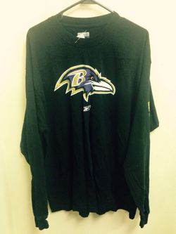 Men's Reebok extra-large Baltimore ravens longsleeved T-shirt