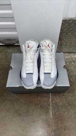 Air Jordan 13 ‘French Blue size 9.5 LIKE NEW!!
