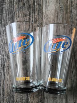 MILLER LITE 16 OZS, PINT BEER GLASS 6" TALL HEAVY DUTY GLASS