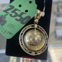 10KT pendant