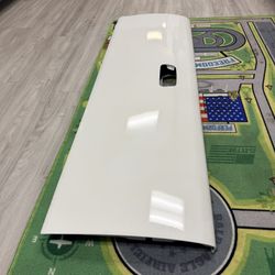 2004 Toyota Tundra Rear Tailgate ( Freshly Painted Gloss White )