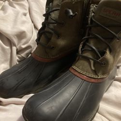 Woman’s Sperry Snow Boots Size 9