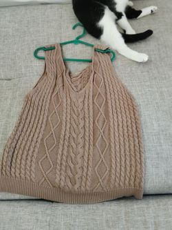 Brown crop top
