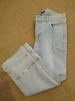 Size 7 womans glitter jean capris