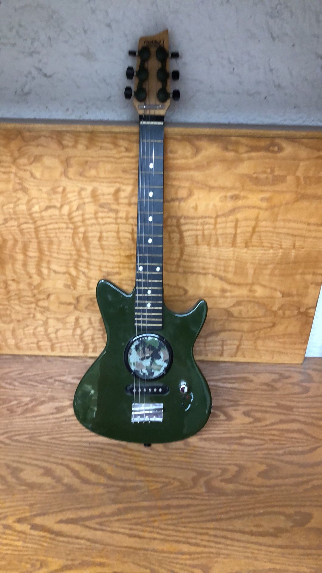 Electric first active guitar