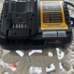 Dewalt Charger